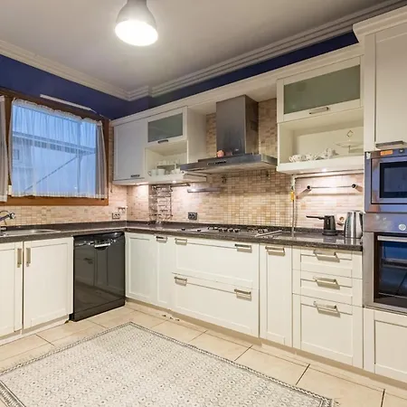 Διαμέρισμα Delightful Flat With Bosphorus View In Kuzguncuk